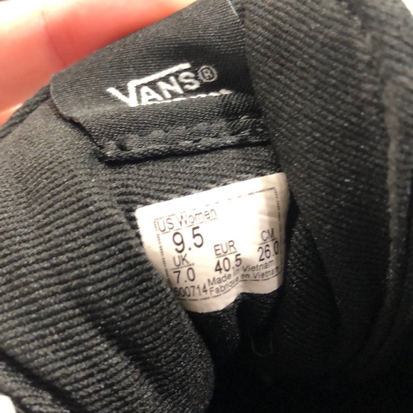 vans - Picture 5 of 5